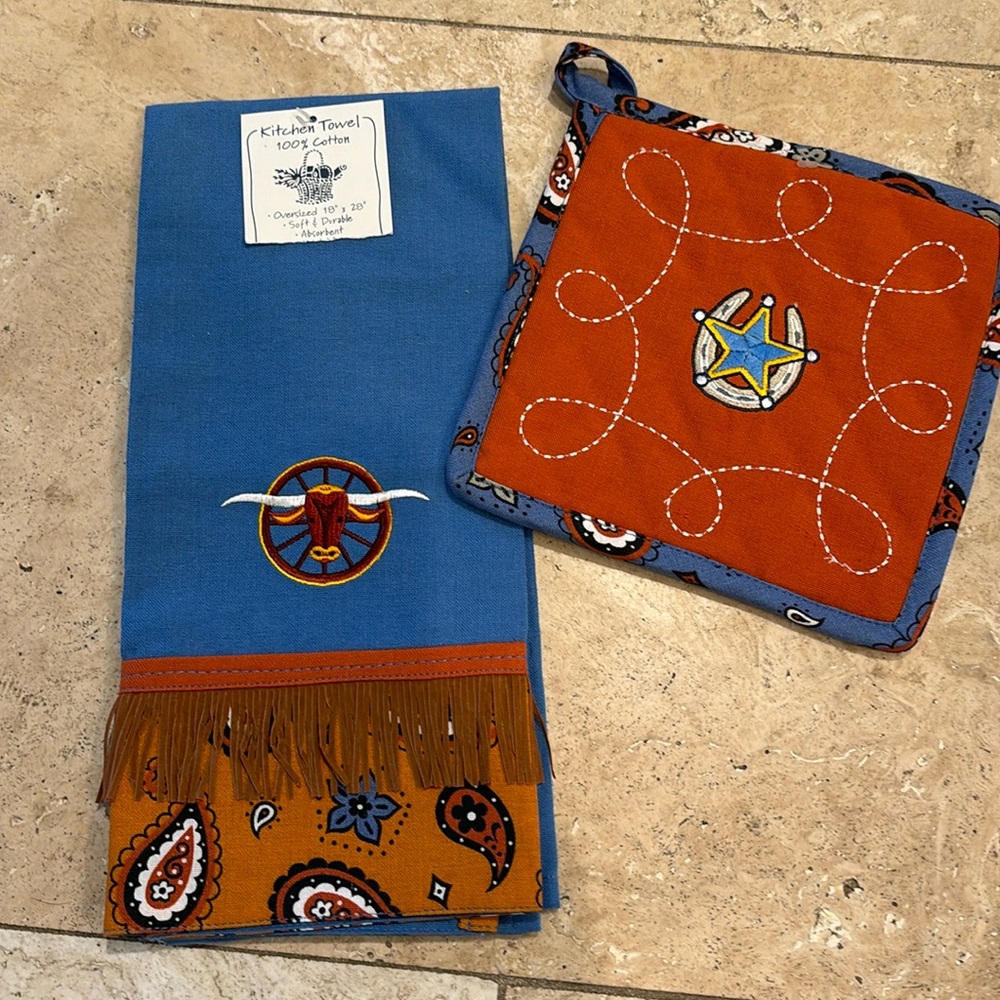Western dish towel and potholder - Picture 1 of 5